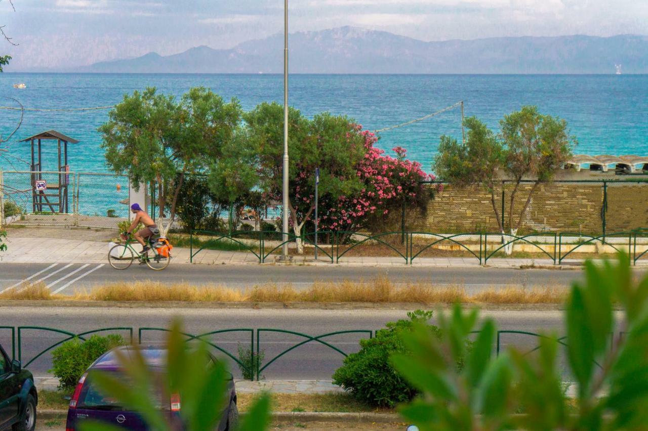 Kalamitsa Beach View Kavala Extérieur photo